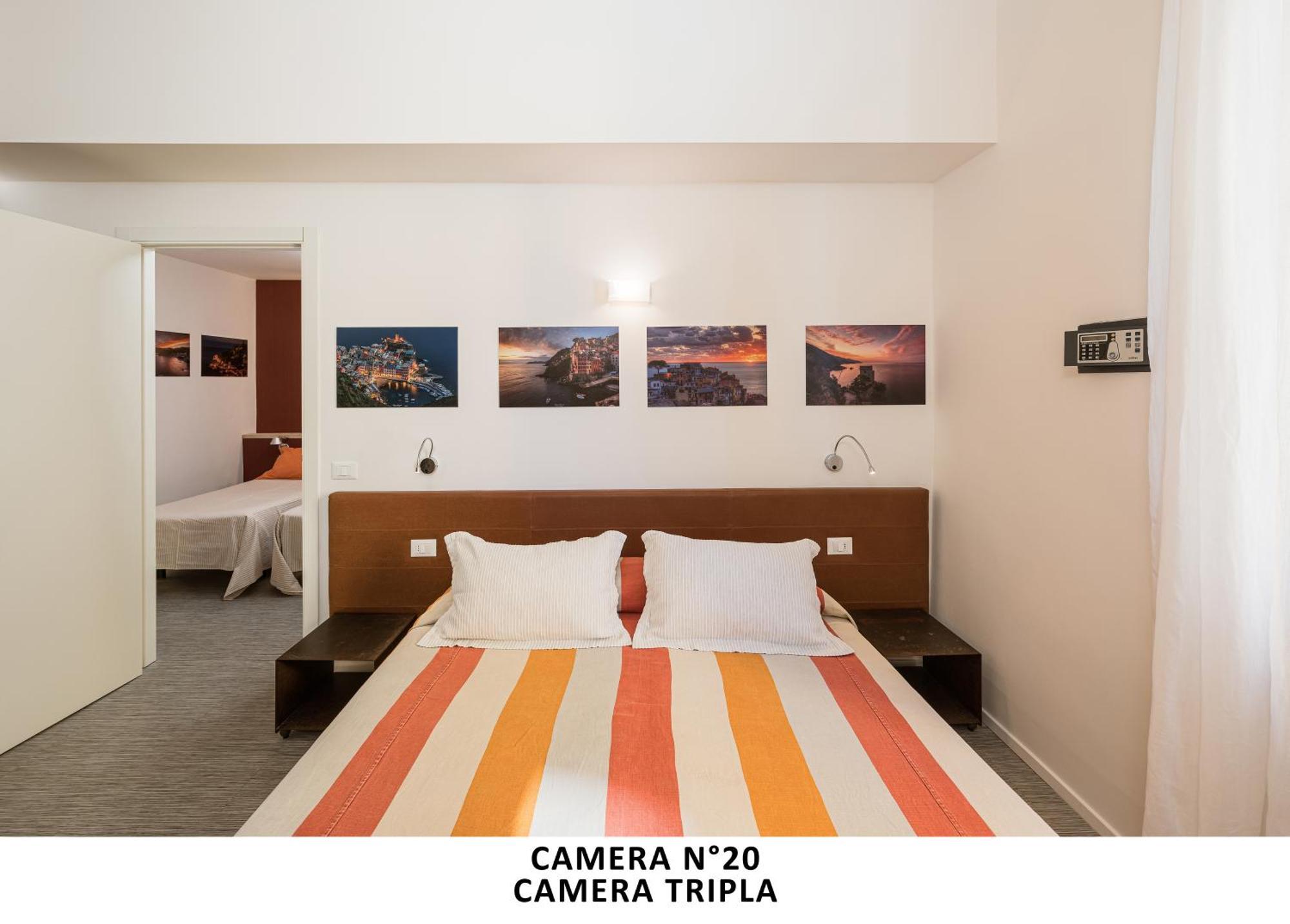 Hotel Al Mare Monterosso al Mare Exterior foto