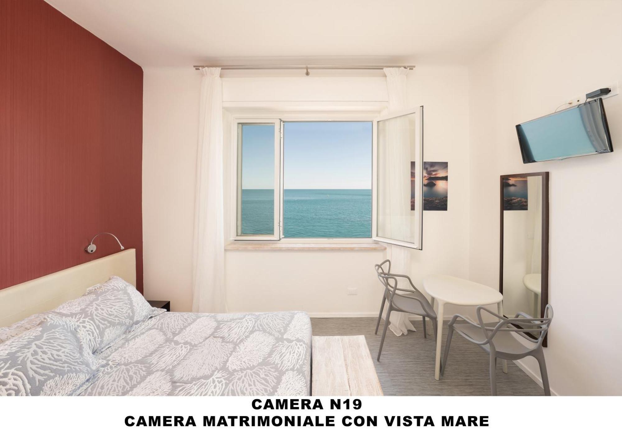 Hotel Al Mare Monterosso al Mare Exterior foto