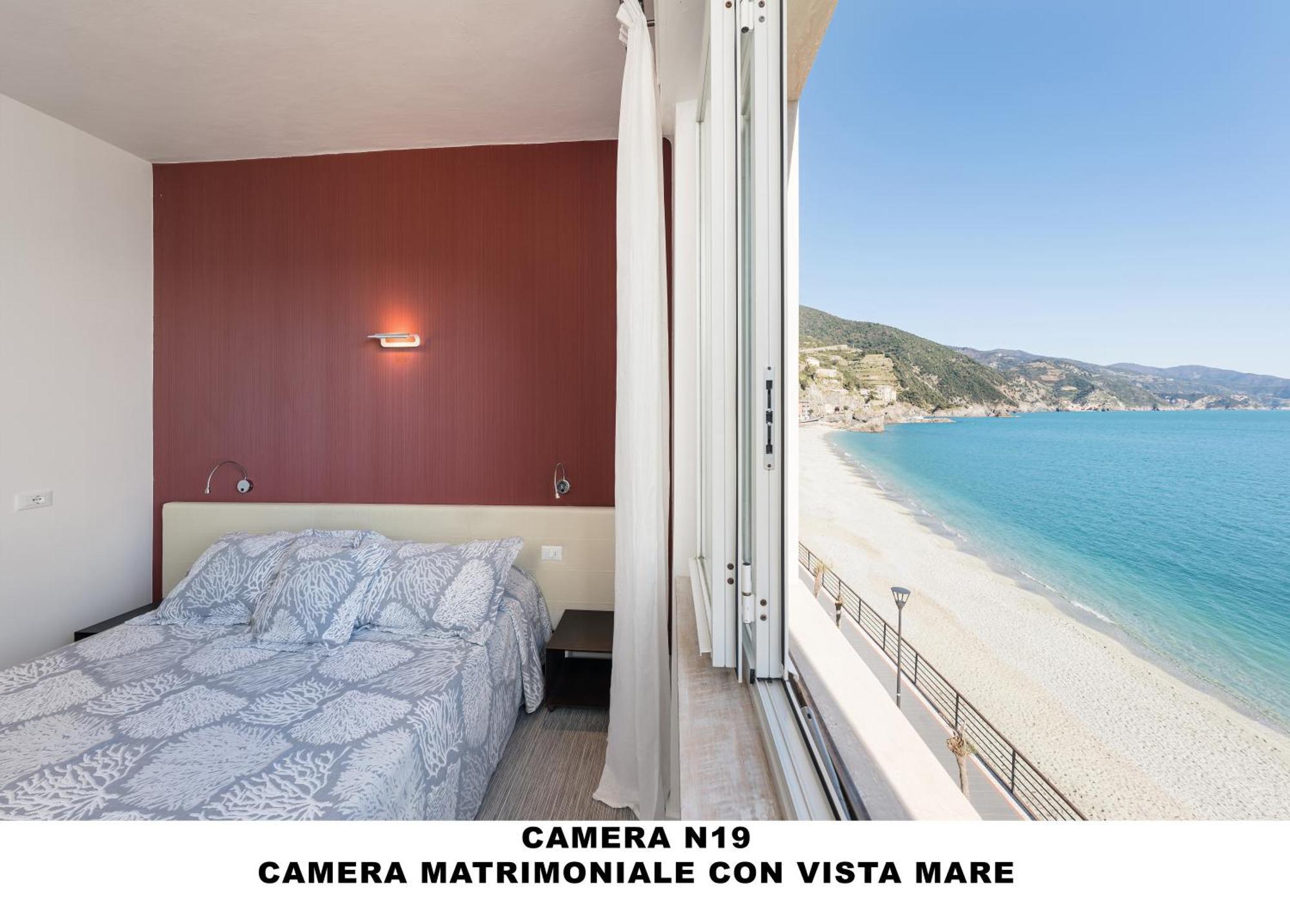 Hotel Al Mare Monterosso al Mare Exterior foto